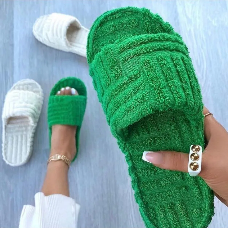 

Women Casual Slippers One-word Thick-soled Warm Furry Women Shoe Embossed Cotton Drag Outdoor Warm Anti-slip Large Size Slippers