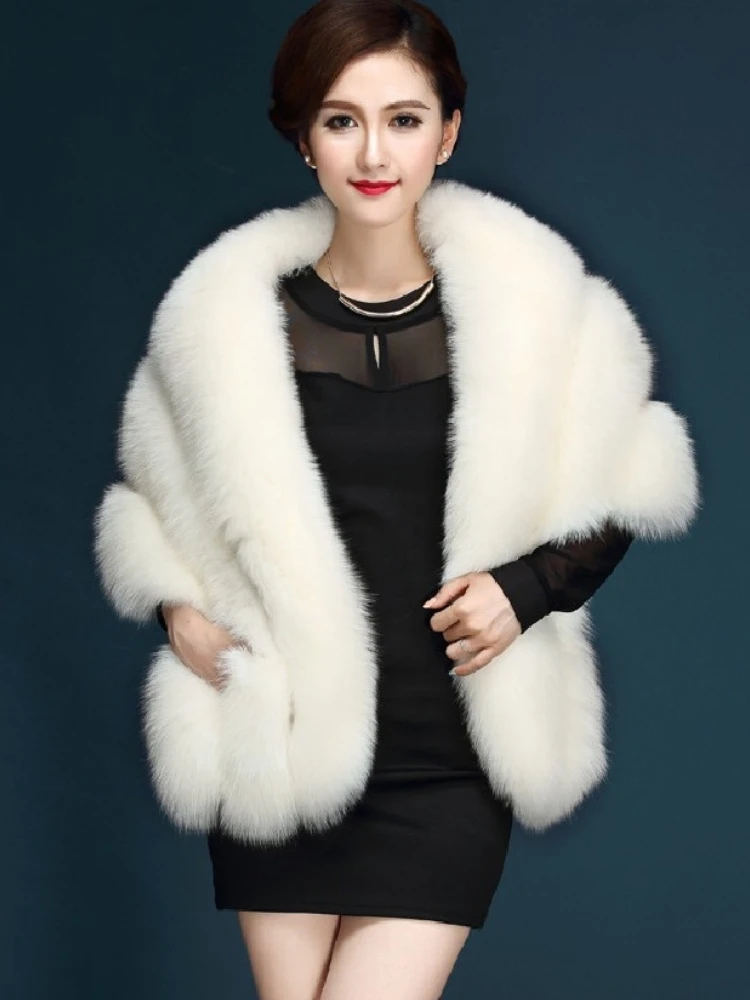 ICCLEK New winter Haining imitation fur whole skin fox hair women's short Cape waistcoat fashion coat
