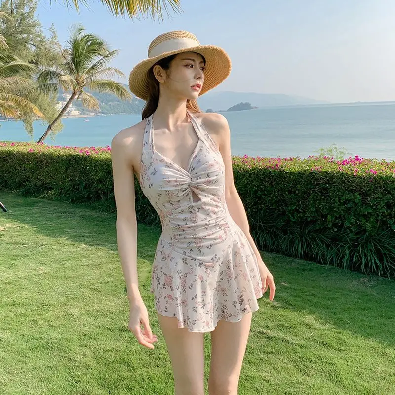 

Woman New Solid Swimwear Female One Piece Swimsuit Female Large Size Bathing Suit Skirt Beach Wear Swimming Suit Bathers G86