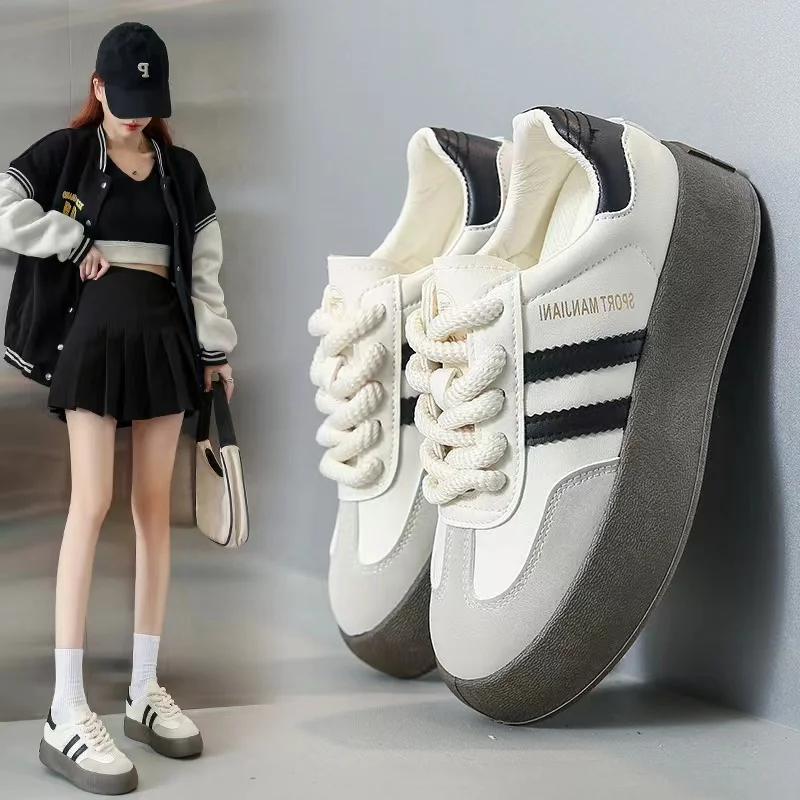 

2023 Autumn New Little White Shoes Korean Versatile Student Series Thick Sole Elevated Fashion Casual Sports Board Shoes