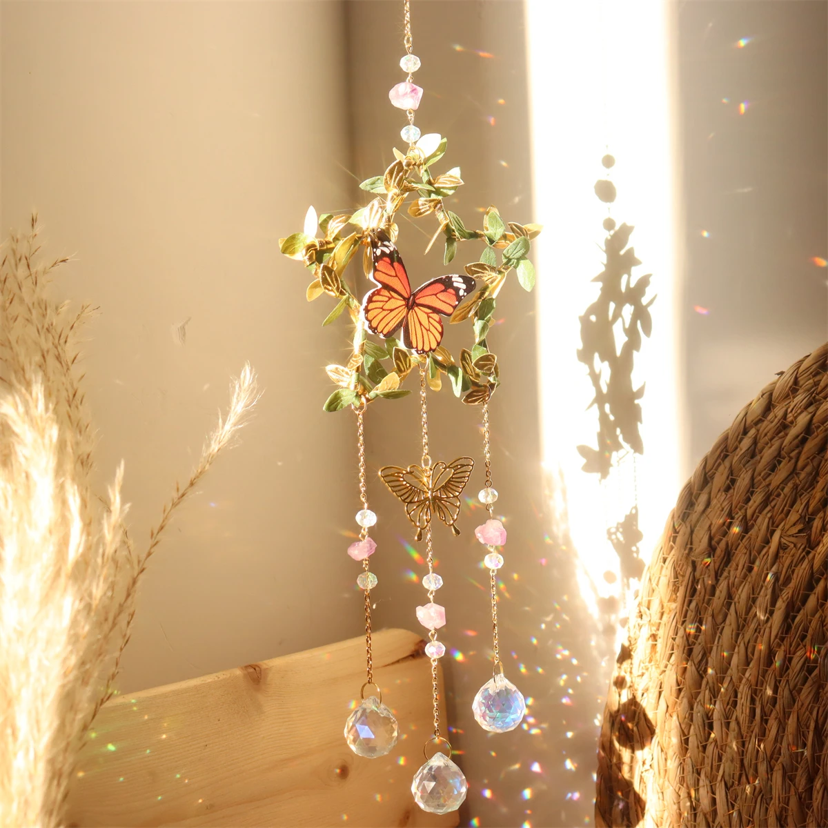 

New Butterfly Star Moon Crystal Wind Chime Prisms Sun Catchers Rainbow Chaser Dream Catcher Home Garden Decor Windchimes