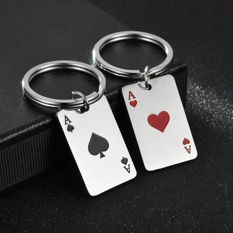 

Hearts A Spades A Playing Card Keychain Hip Hop Stainless Steel Heart-Shaped Playing Card Key Chain Men'S And Women'S Ornaments