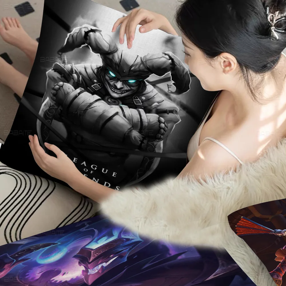 League Of Legends Demon Jester Shaco Maple Design Cushion Cover Happy Autumn Harvest Decor Holiday Decorati Pillow