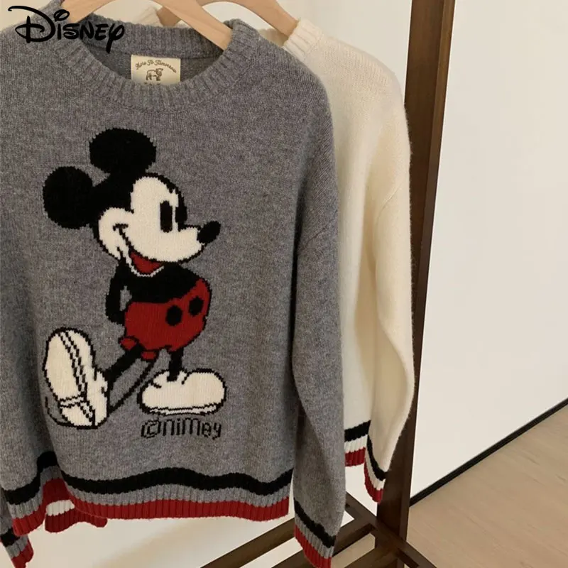 Фото Новое поступление от Disney: модные повседневные хлопковые свитера в полоску с Микки Маусом, осенне-зимние толстые плюшевые свитера с круглым вырезом №5