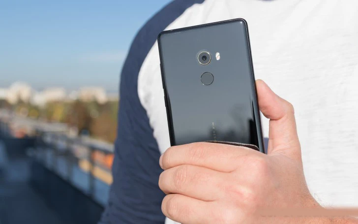 

Xiaomi MIX 2 cellphone global version snapdragon 835 2160*1080 smartphone