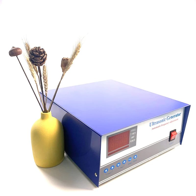 

Многочастотная цифровая ультразвуковая идентификация для промышленного ультразвукового очистителя 28/40/122 кГц 1200 Вт