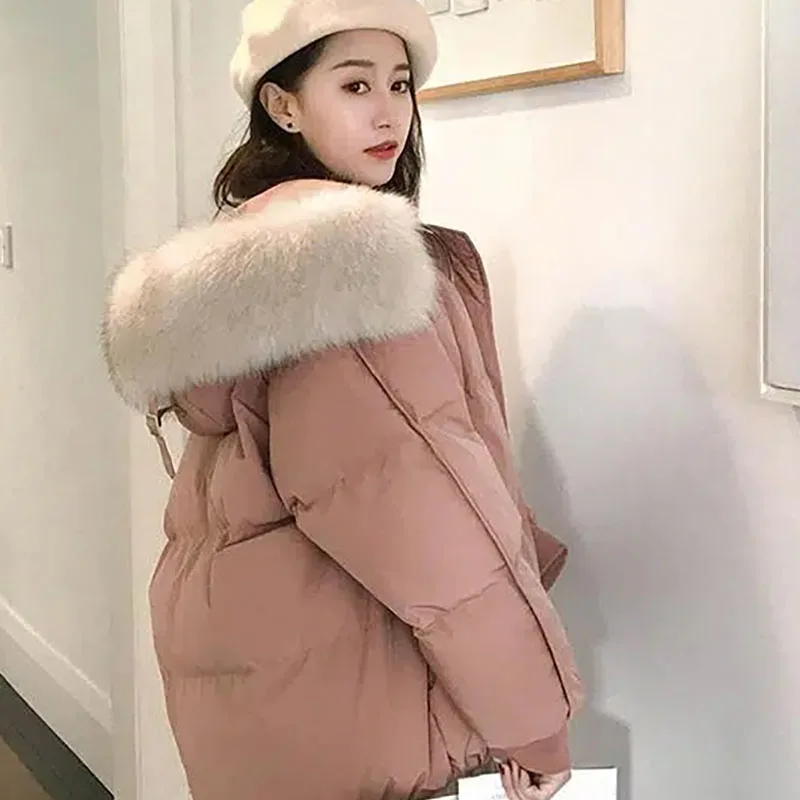 

2023 New Short Women Cotton Jacket Big Fur Collar Fashion Warm Loose Bread Coat Casual Hooded Thicken Female Winter Overcoat