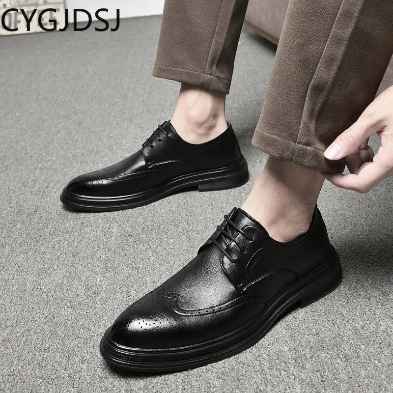 

Brogues Shoes for Men Italiano Business Suit Formal Shoes Men Office 2023 Oxford Shoes for Men Wedding Dress Zapatos De Hombre