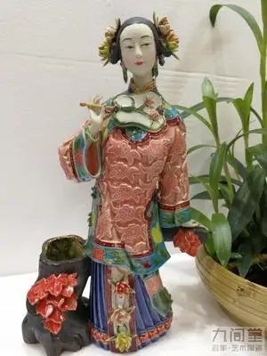 

late autumn ancient beauty shiwan doll Ceramic model room living room porch ancient frame girl Beauty figure Sculpture statue