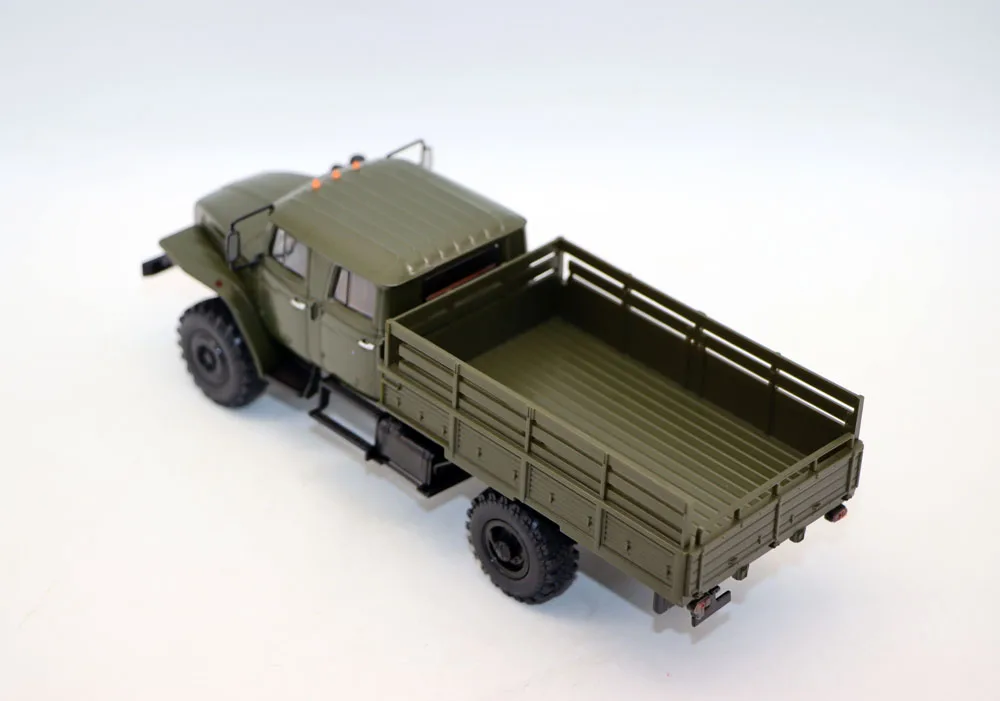 Фото Новая модель военного грузовика Урал 43206-0551 4x4 с платформой, масштаб 1/43, СССР, от AutoHistory, литая из сплава, для коллекции №4