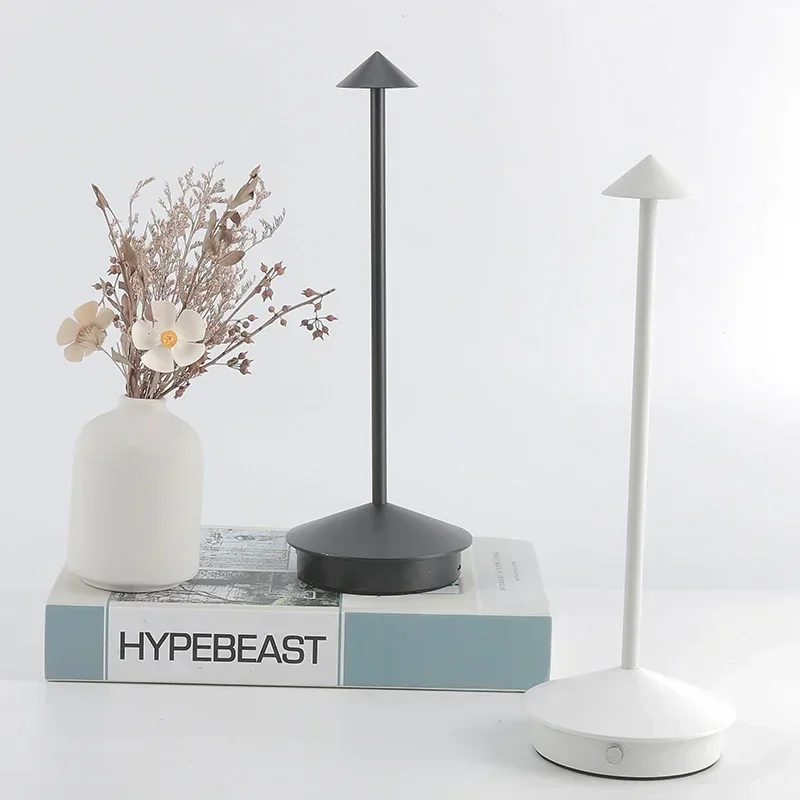 Новинка трехцветная настольная лампа аккумуляторные Настольные лампы с плавным