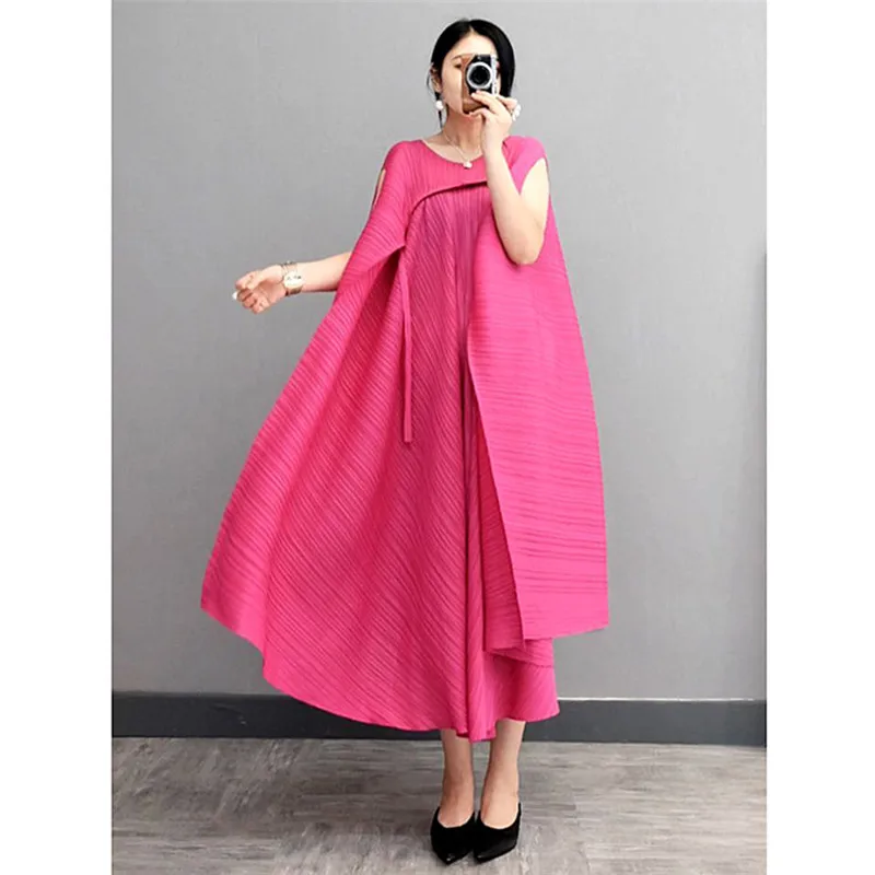 YUDX Miyake Pleated Dress 2023 Summer Belly Bat Sleeve Loose Belt Dress French Fashion Aesthetic Original Designer Clothing