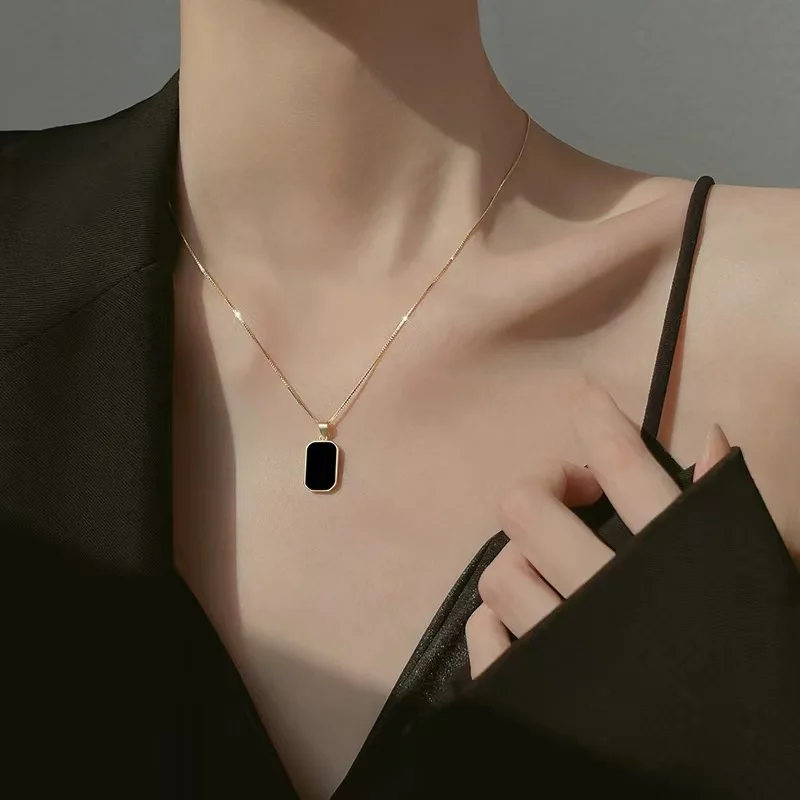 

Black Brand Gold Women's Neck Chain Female Necklace Vintage Jewelry Wholesale Offers With Free Shipping GaaBou Jewellery