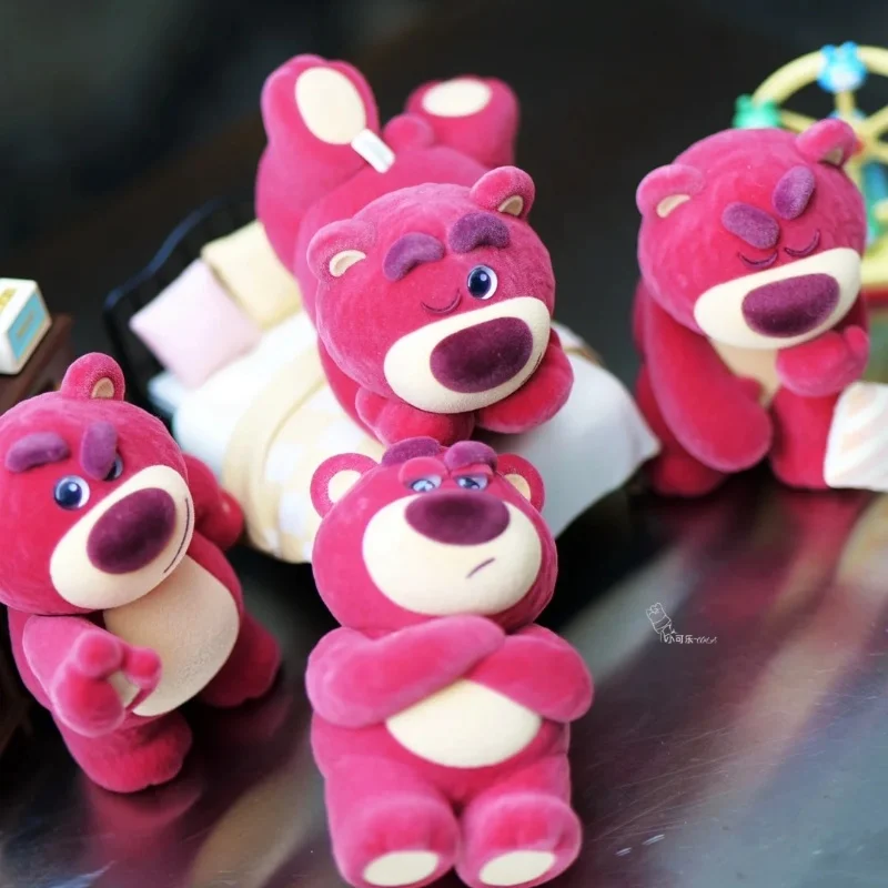 52toys Disney Lotso It's Me 2 клубничный Медвежонок второго поколения флокирующая Модель