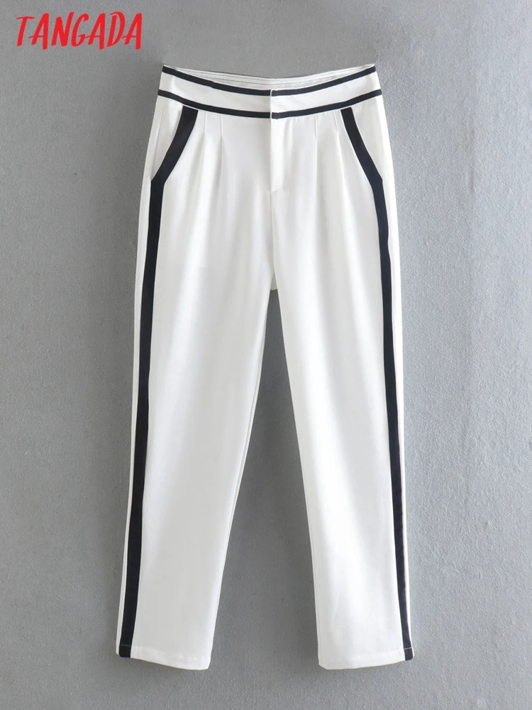 

Брюки женские белые Костюмные с карманами и карманами