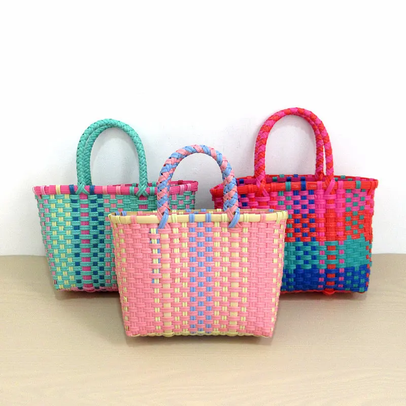 Купи New cross body woven bag Color children's bag Beach bag Casual mobile phone bag New material straw woven bag Mini lady bag за 445 рублей в магазине AliExpress