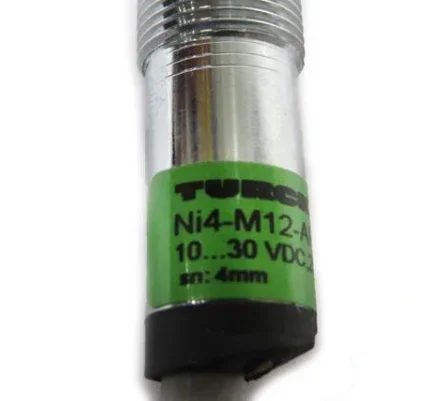 Фото Индуктивный датчик Turck NI4-M12-AP6X (2026 г.): дальность 4 мм, M12, PNP NO, 10-30 В пост. тока, для промышленного применения №2