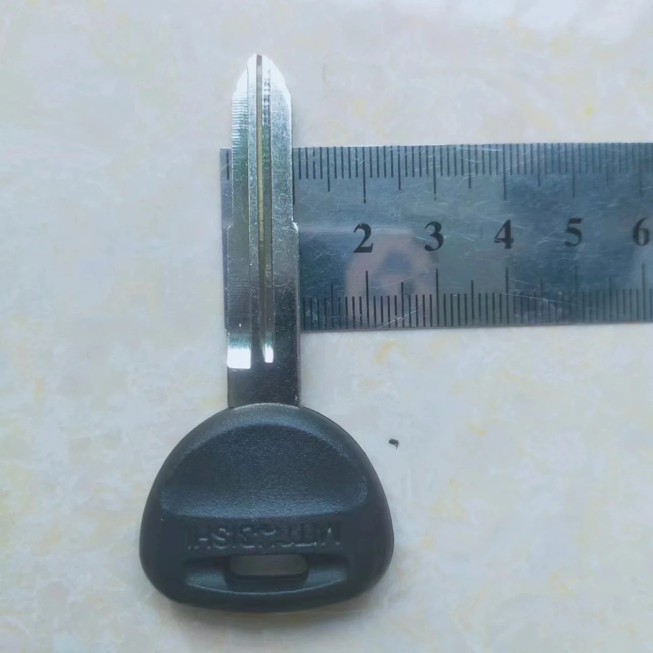 Левый секусный необрезанный пустой ключ для Mitsubishi PAJERO Galant 3000GT Diamante Eclipse MB 543949