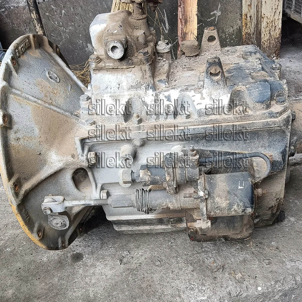 Б/у коробка передач 1700A-010 ручная передача телефон dongfeng EQ2102 для cummins 6BT б/у
