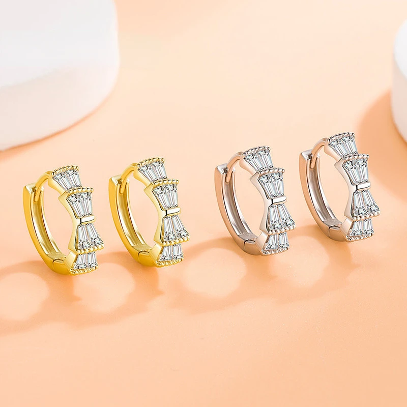 

Женские круглые серьги из серебра 925 пробы, с фианитами