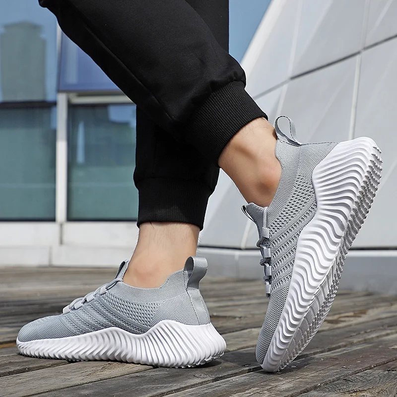 Men Sneakers Fashion Running Shoes Lightweight Breathable Casual Sports Shoes male Jogging Footwear Soft Bottom Tenis Masculino