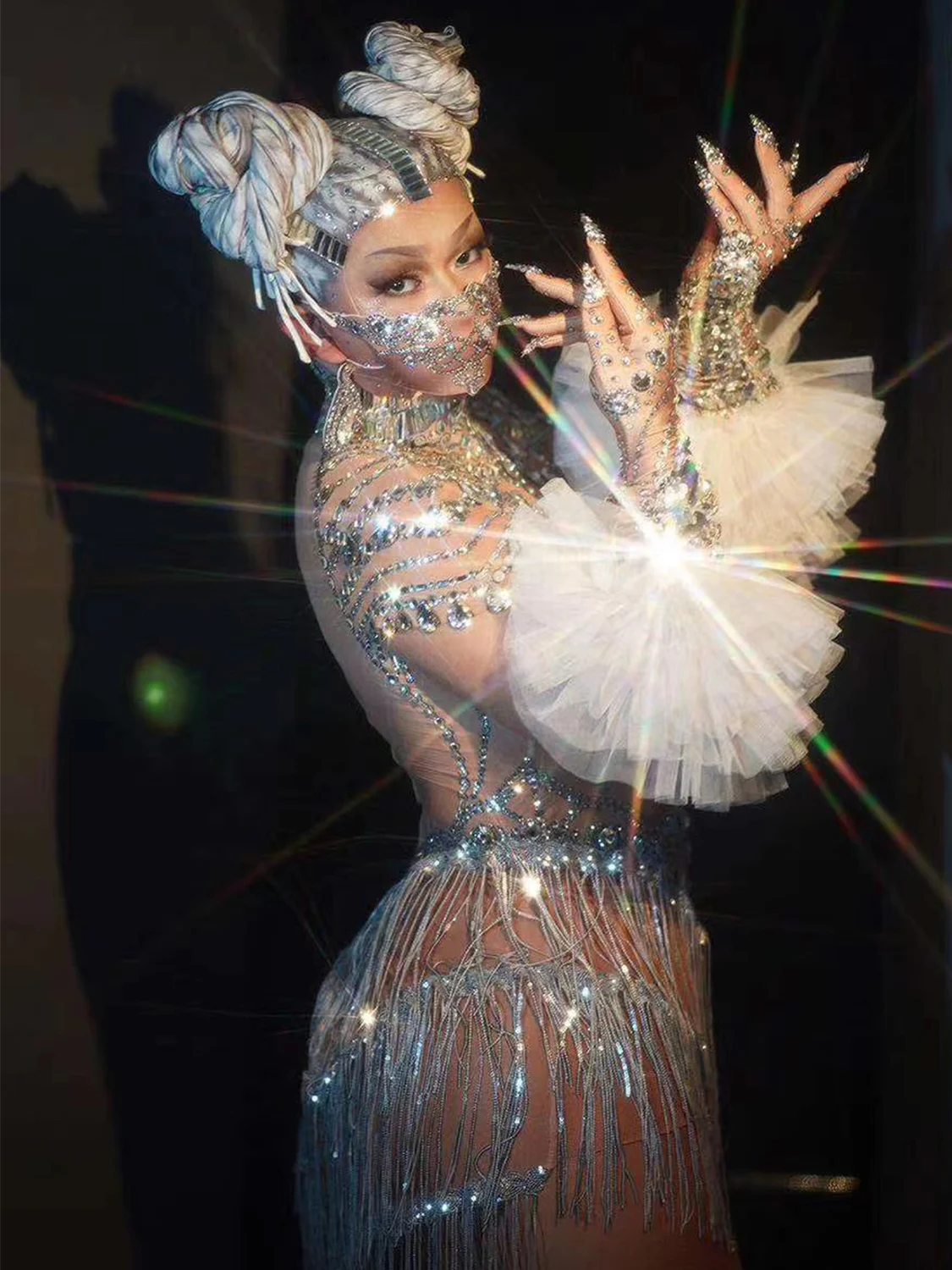 Телесные блестящие стразы бриллиантовые перчатки и сексуальные женские боди