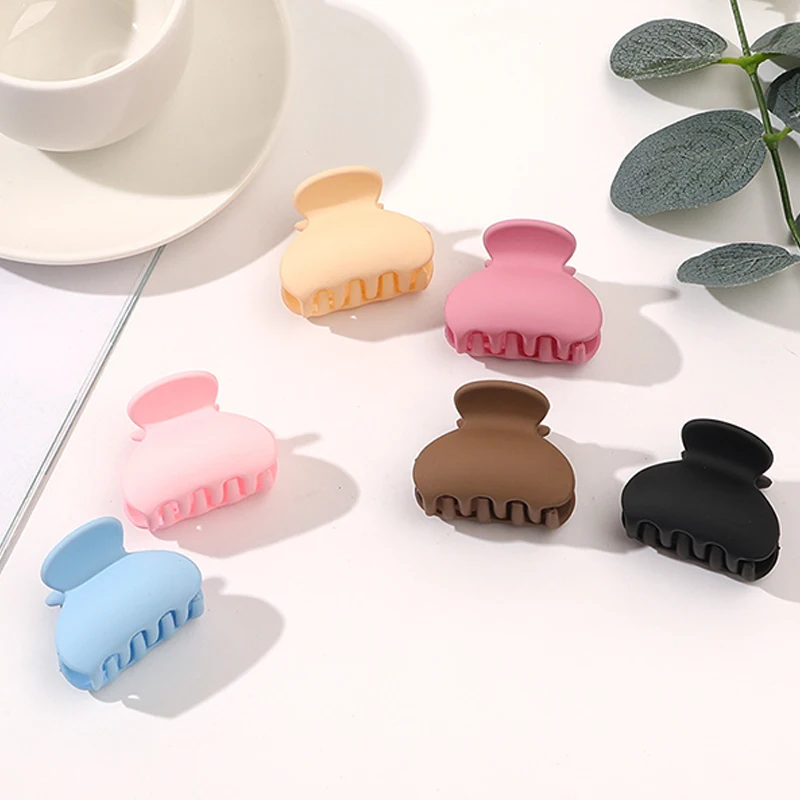 

Acrylic Hairpins Mini Hair Claws Geometric Frosted Small Hair Clip High Ponytail Catch Clip Girl Clamp Crab Hairpins Headwear
