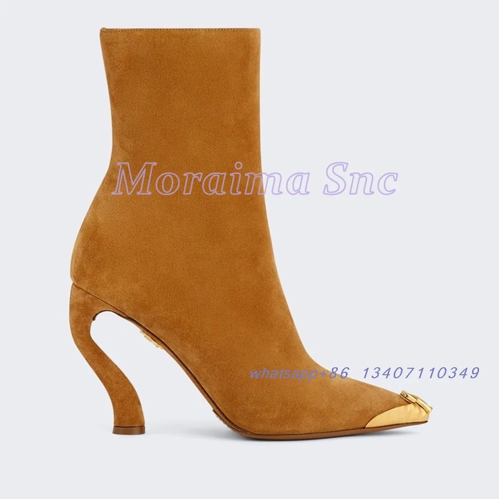 Странные ботильоны на высоком металлическом каблуке с острым носком замшевые