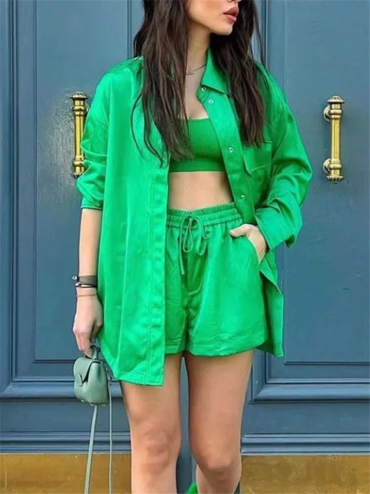 

Зеленая атласная рубашка TRAF, Женская мешковатая рубашка на пуговицах, повседневные блузки для женщин, 2022, розовая блузка, женская уличная од...