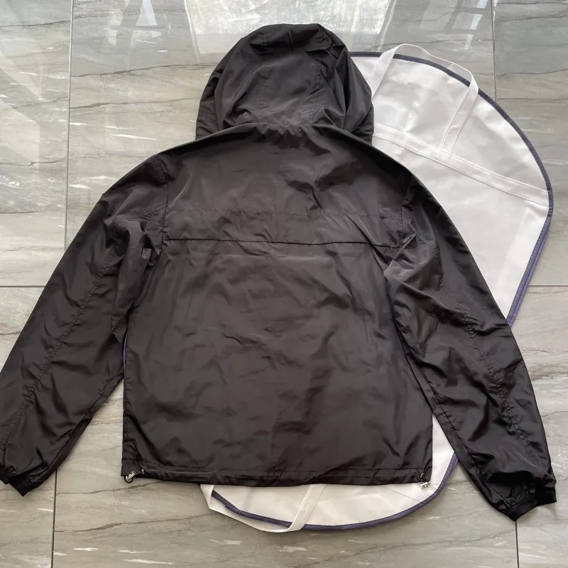 Куртка мужская с капюшоном свободная повседневная куртка вышивкой и надписью