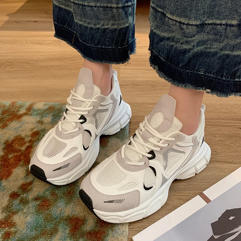 

Женские роскошные массивные кроссовки 2023, сетчатая дышащая обувь для спорта, бега, повседневная женская обувь для фитнеса, Вулканизированн...