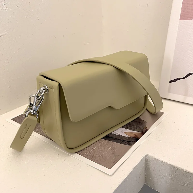 

2022 Autumn new Korean Version Trend Fashion Simple Texture Foreign Style Solid Color All-match Armpit One Shoulder Messenger Sm