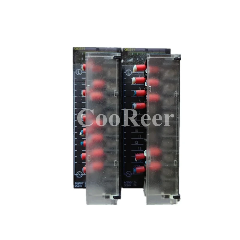 Блок вывода модуля ПЛК серии CJ1W CJ1W-OD211 CJ1W-OC211 Совершенно новый