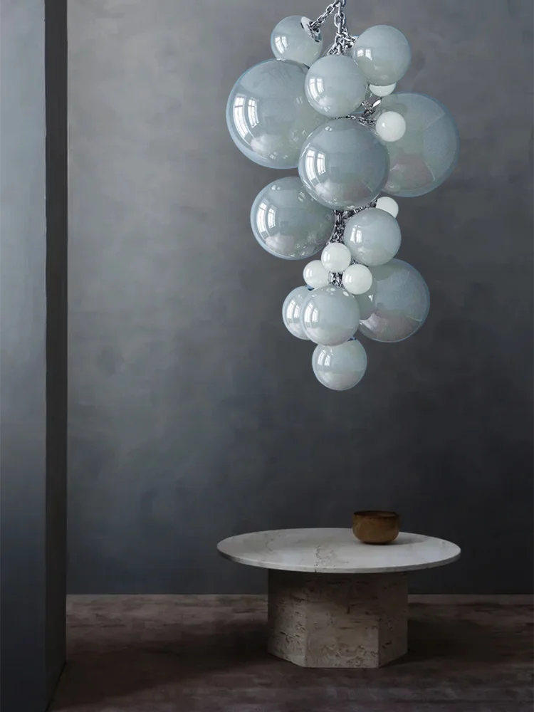 Светильник с зеленым стеклянным виноградным шариком и регулируемой яркостью