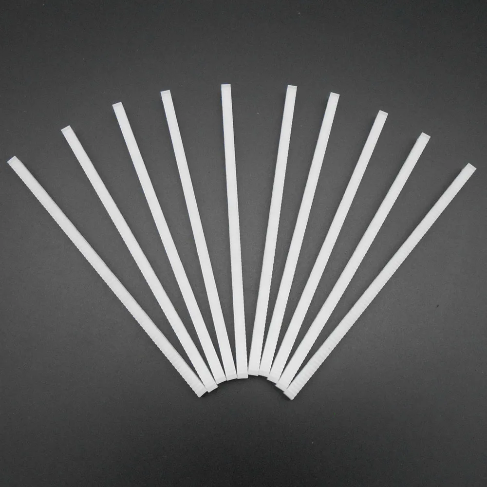 

Пластиковые зубчатые рейки 7*4*125