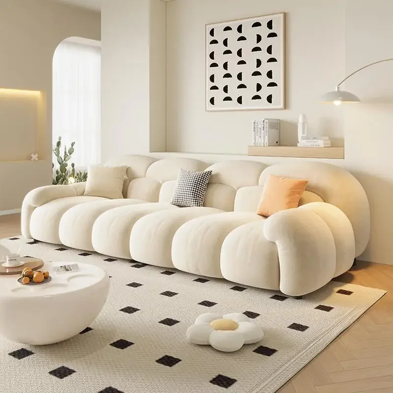 Кремовый диван-хмара с ветром гостиная маленькая квартира прямой ряд простая
