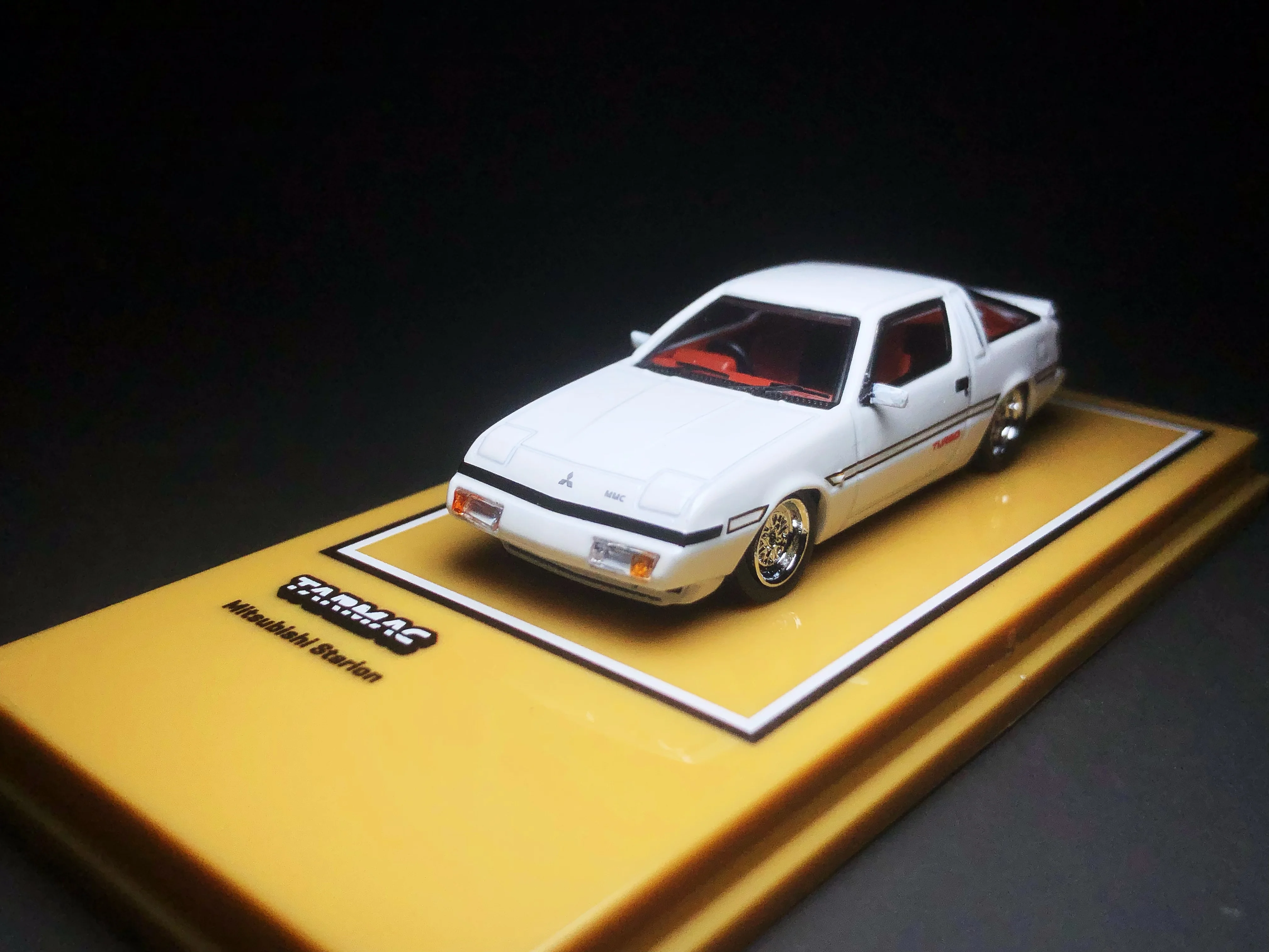 

Tarmac 1/64 Staruib, белая металлическая литая модель автомобиля, коллекция, ограниченный выпуск, хобби-игрушки