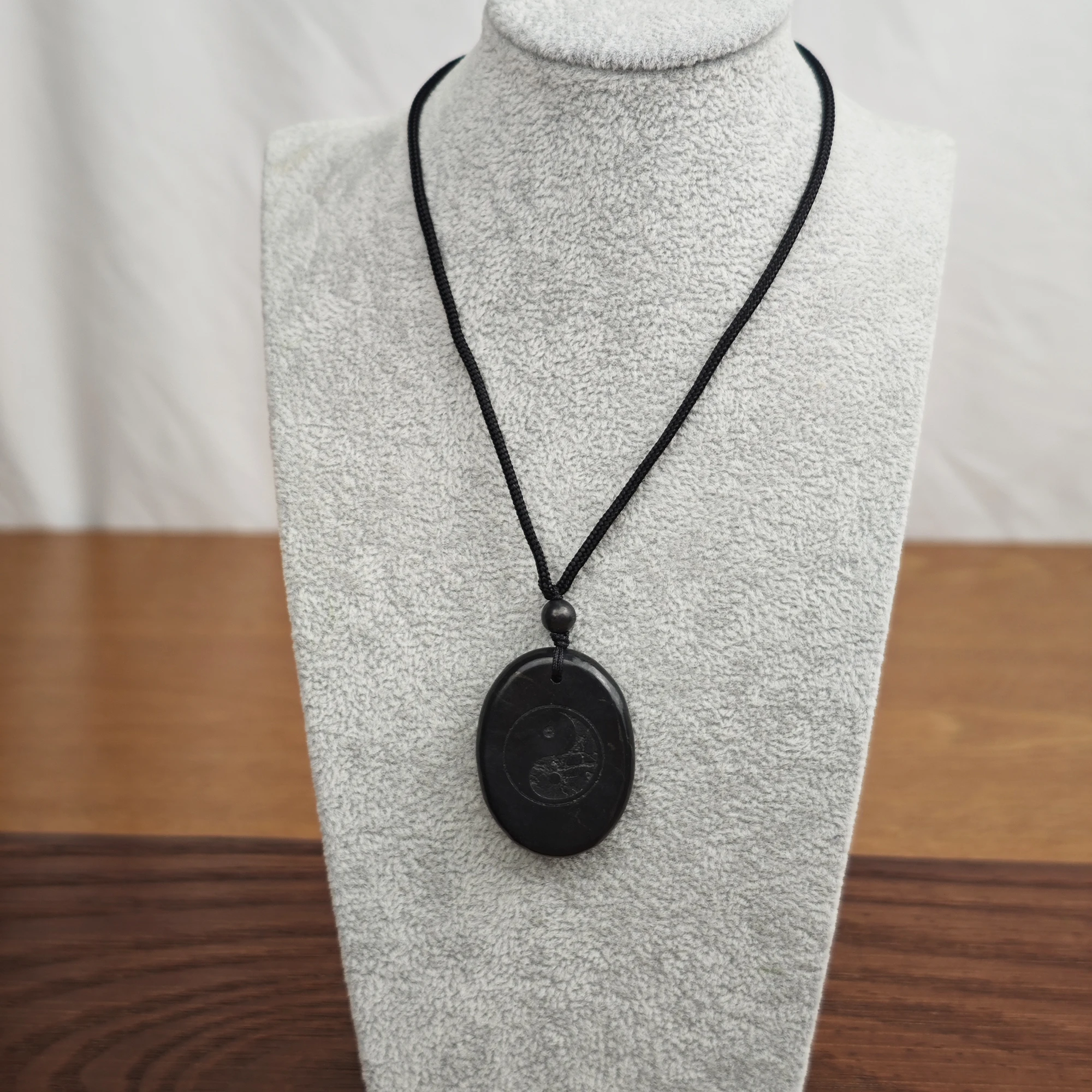 Натуральное ожерелье с подвеской Shungite искусственным исцеляющим кристаллом для
