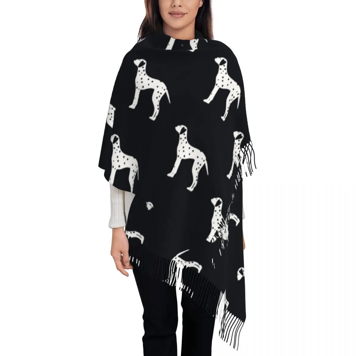 Женский шарф с кисточками длинная мягкая теплая шаль изображением далматинской