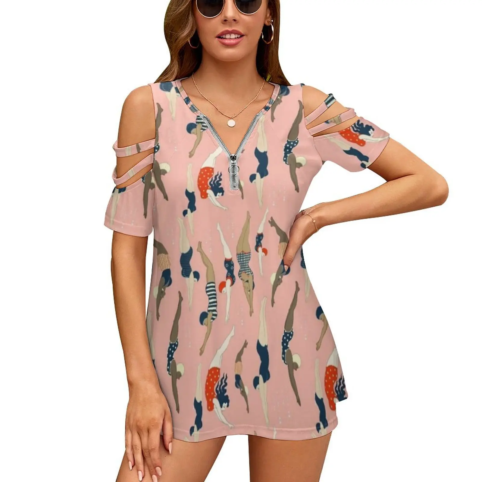 

Дамы из винтажной эпохи с повторяющимся рисунком. Женская рубашка на молнии, с открытыми плечами и коротким рукавом