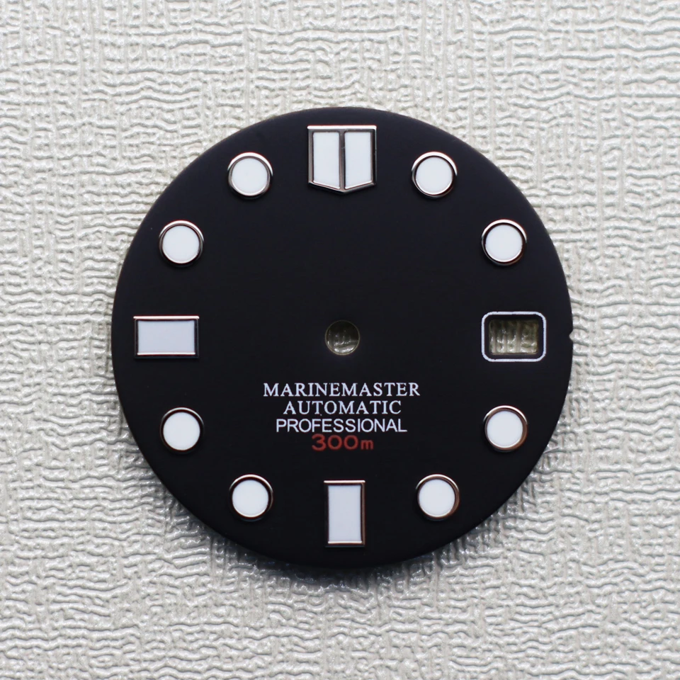 New NH35 dial strong green luminous mechanical table abalone modified matte stripe Fried SKX007 small mm28.5mm