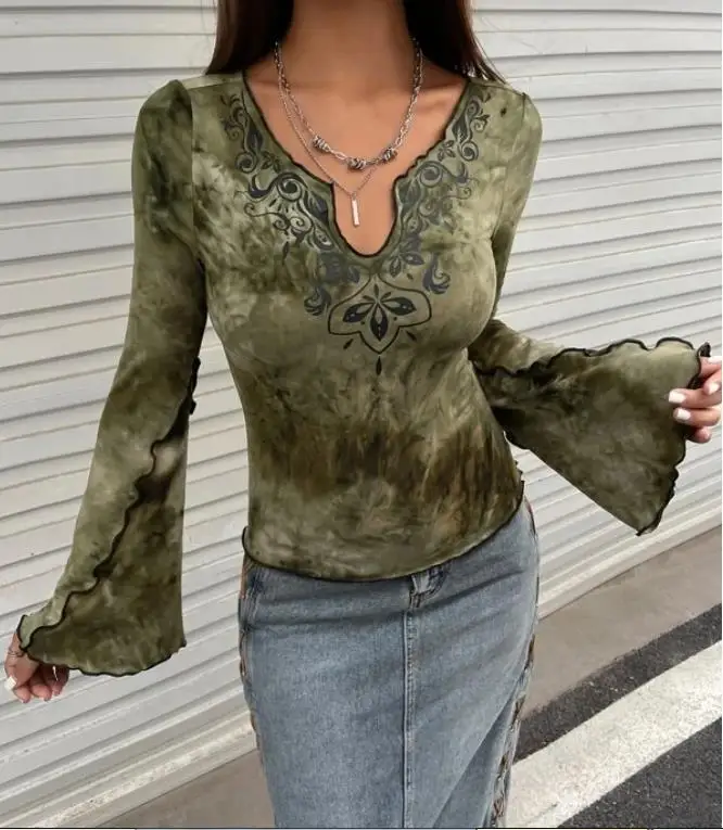 

Dourbesty Vintage Foral Print T-Shirts y2k Women Tie Dye Top V Neck Flared Long Sleeve T Shirt Fairy Aesthetic Grunge Clothes