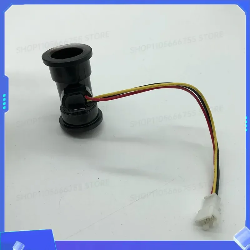 Фото Датчик потока воды ELK-06028279 8717002132 для газовых котлов Junkers Euromax Eurostar Ceraclass (запчасти) №2