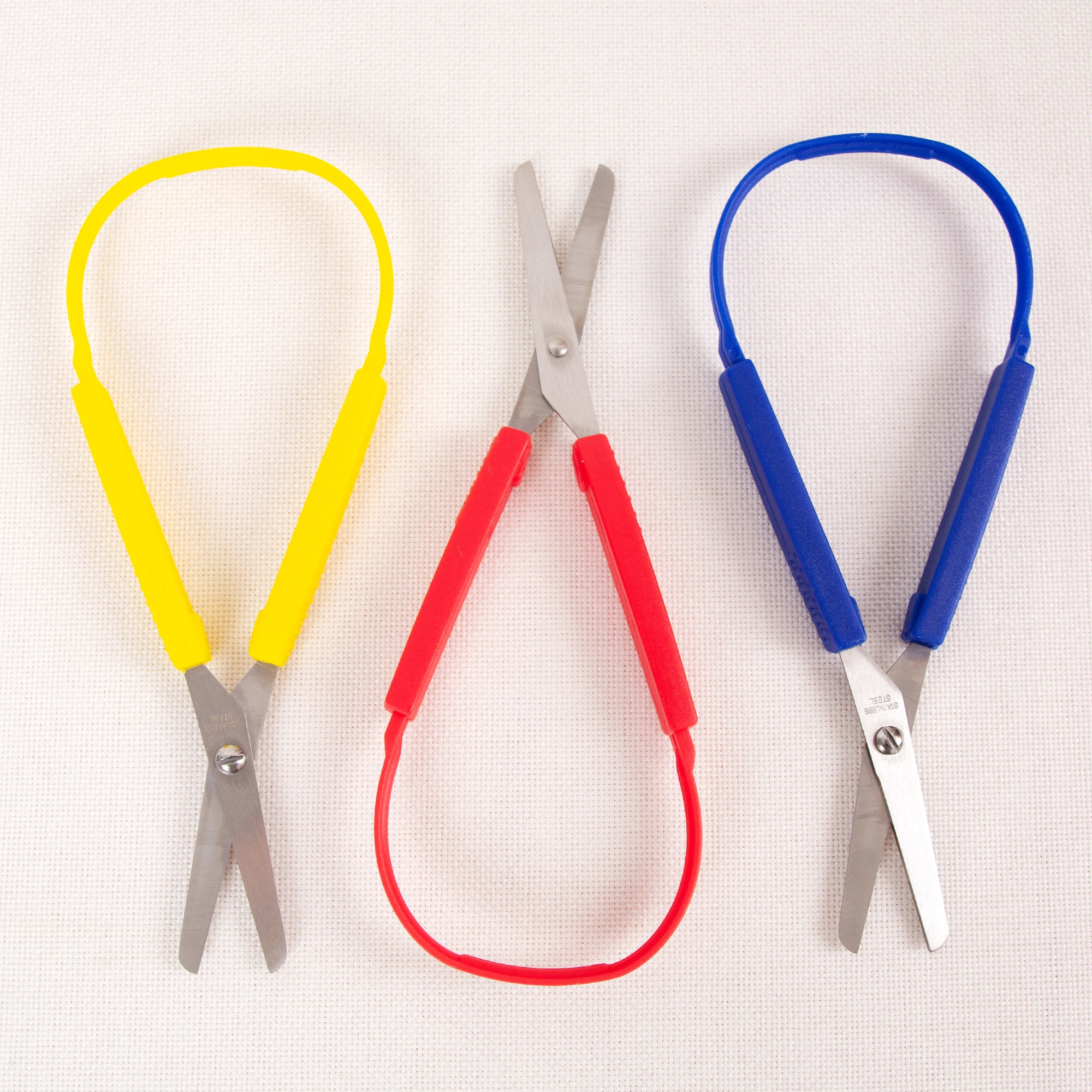 

Mini Stainless Steel Loop Scissors Adaptive Design Colorful Grip Scissor Diy Art Craft Cutting Tool Essential Cross Accessories
