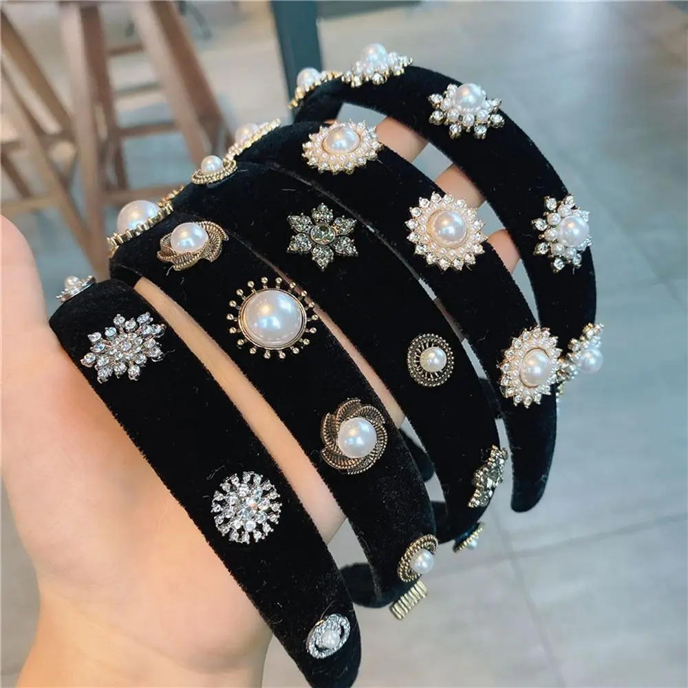 

Retro Bling Rhinestone Snowflake Headband For Women Lady Black Velvet Imitation Pearl Wide Brimmed Hair Band Accessories