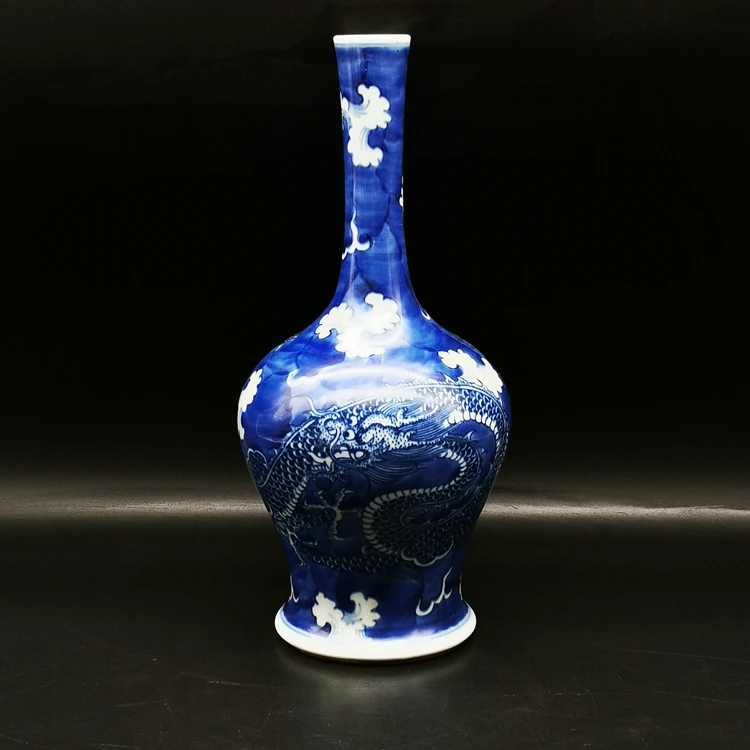 Qing Kangxi's Blue and White Flower Seawater Dragon Pattern Vase Hand-painted Antique ItemsAncient Style Decoration images - 6