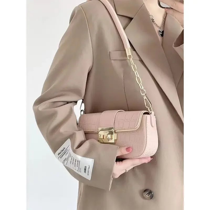 Модная женская сумка из крокодиловой кожи повседневная маленькая на плечо с