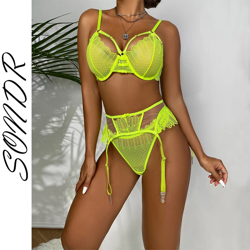 Sexy women's underwear, classic lace stitching, fluorescent color, sexy three-piece set