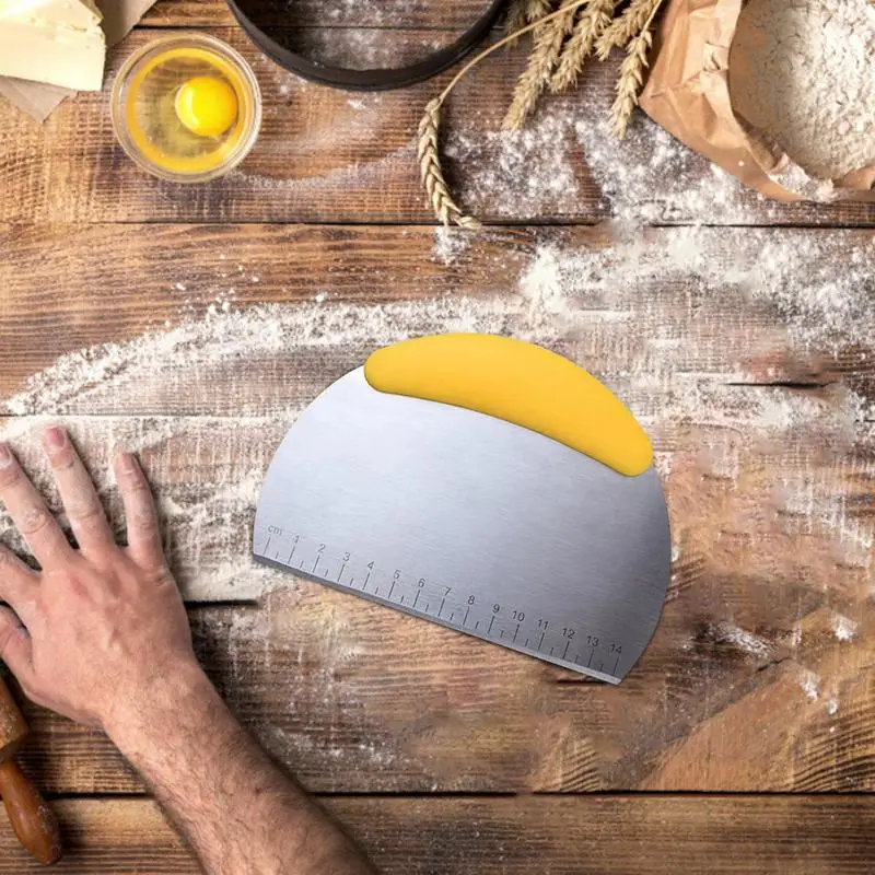 

Baking Dough Cutter Superior Material Cozy Handle Equipped With Scale Baking Dough Cutter Practical Feature Convenient Cleaning