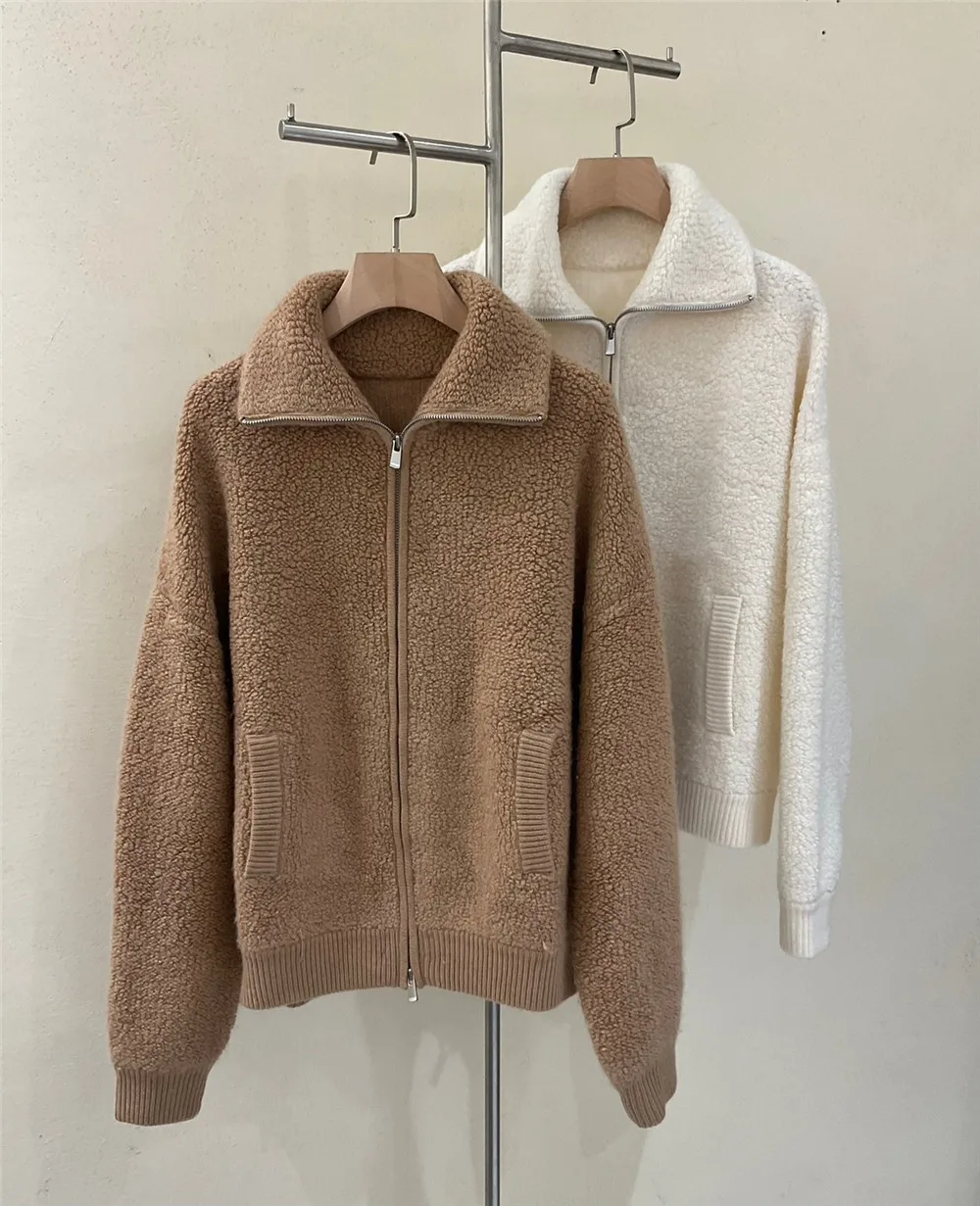 Женский одноцветный кардиган на молнии с длинным рукавом и большими лацканами